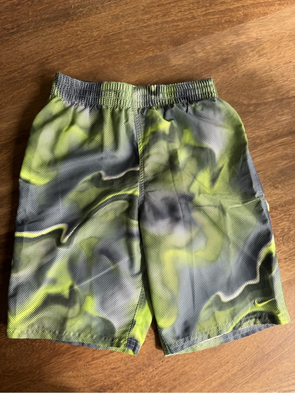 Nike Boys Swim Trunks Shorts Size L 12-13 Neon Green Gray Abstract Camo